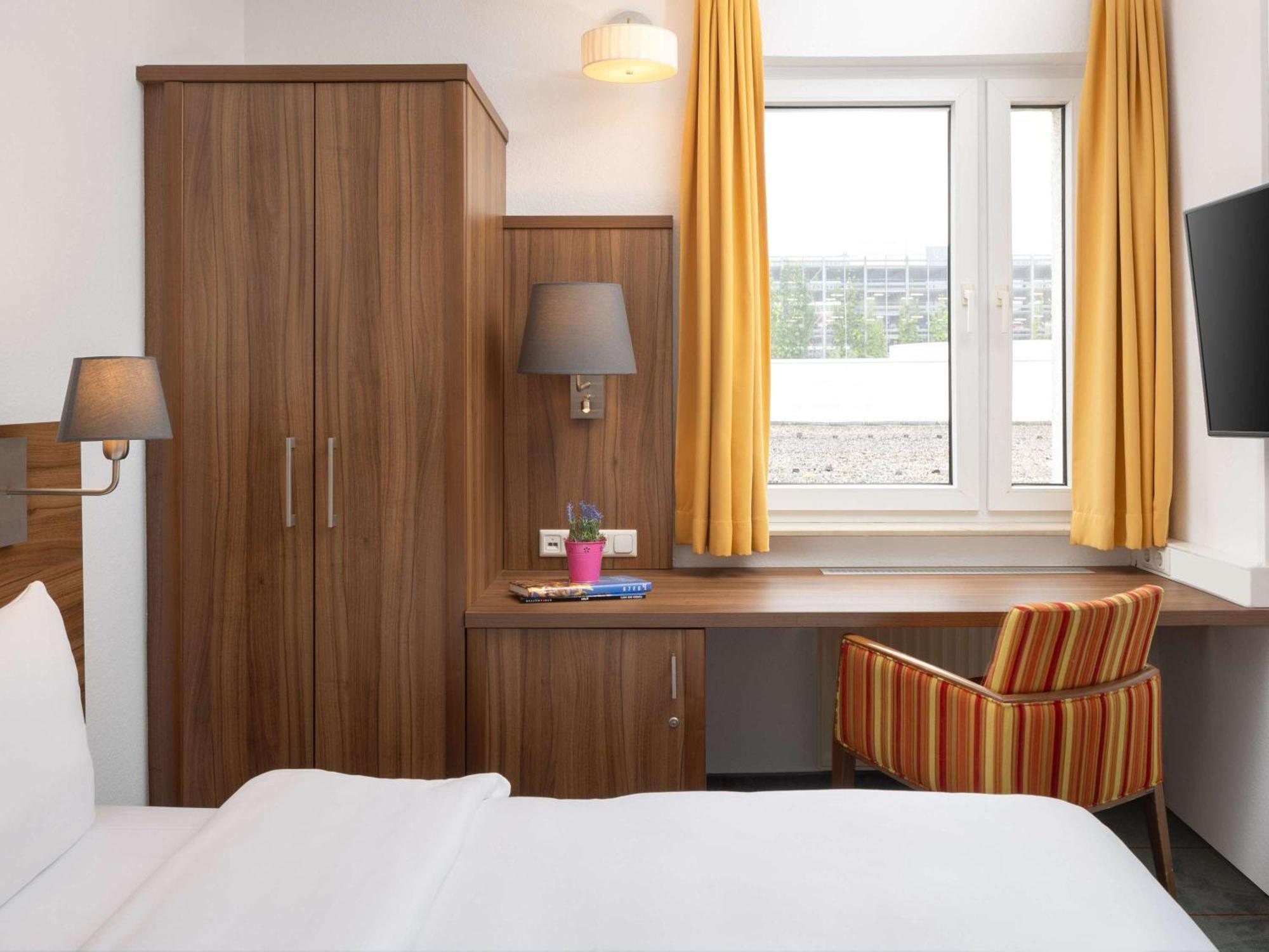 Greet Hotel Darmstadt - An Accor Hotel - Exterior photo